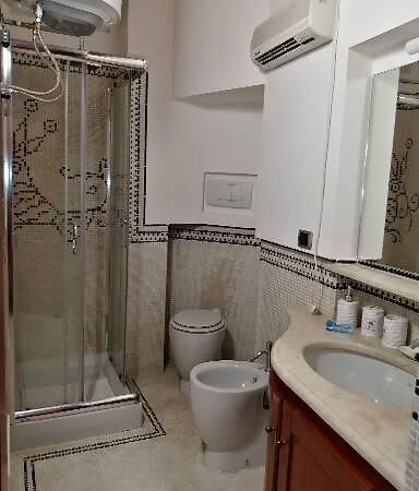 Ferienwohnung La Dimora Di Re Carlo Cagliari Exterior foto